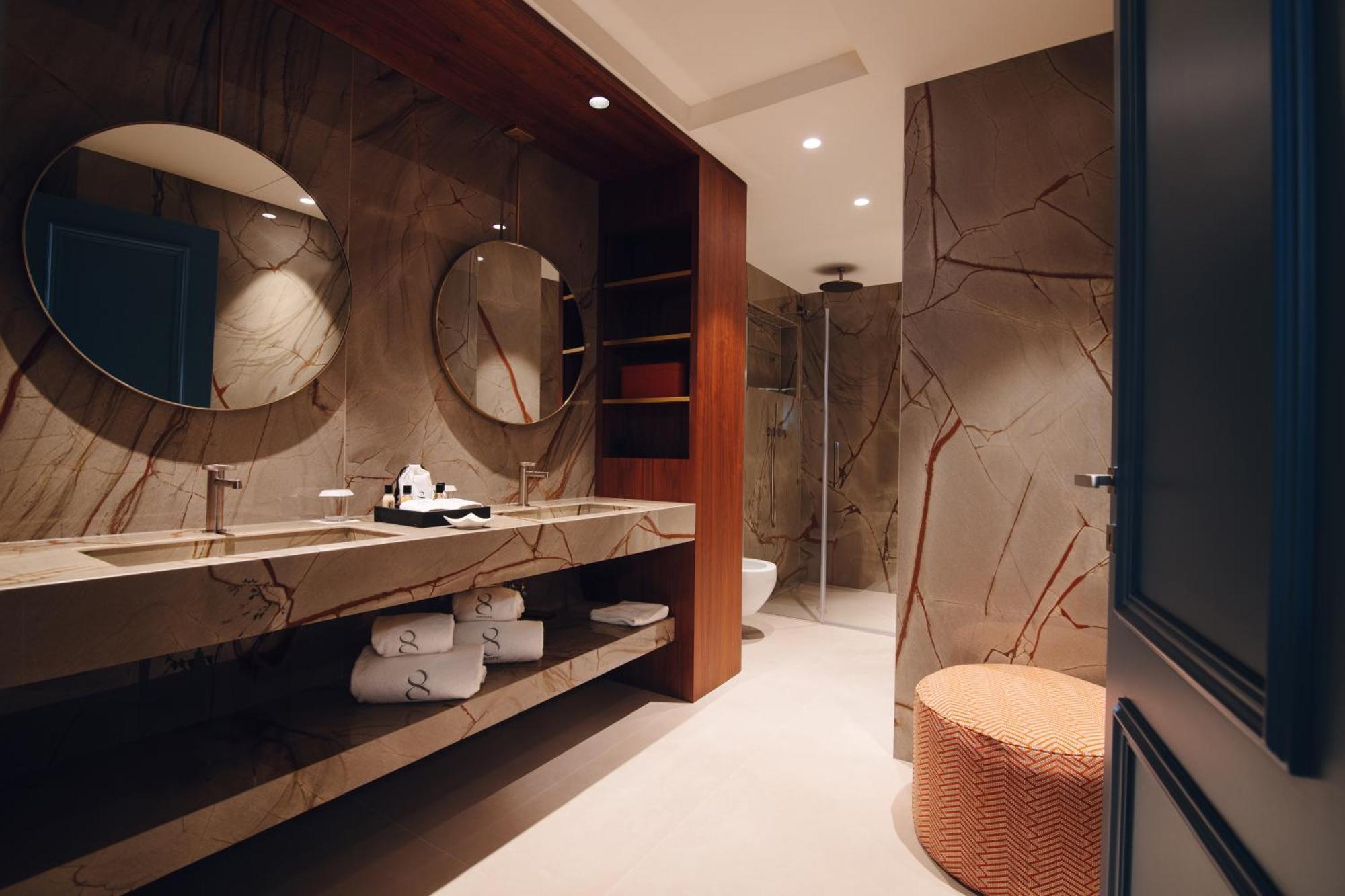 Eight Hotell 5*