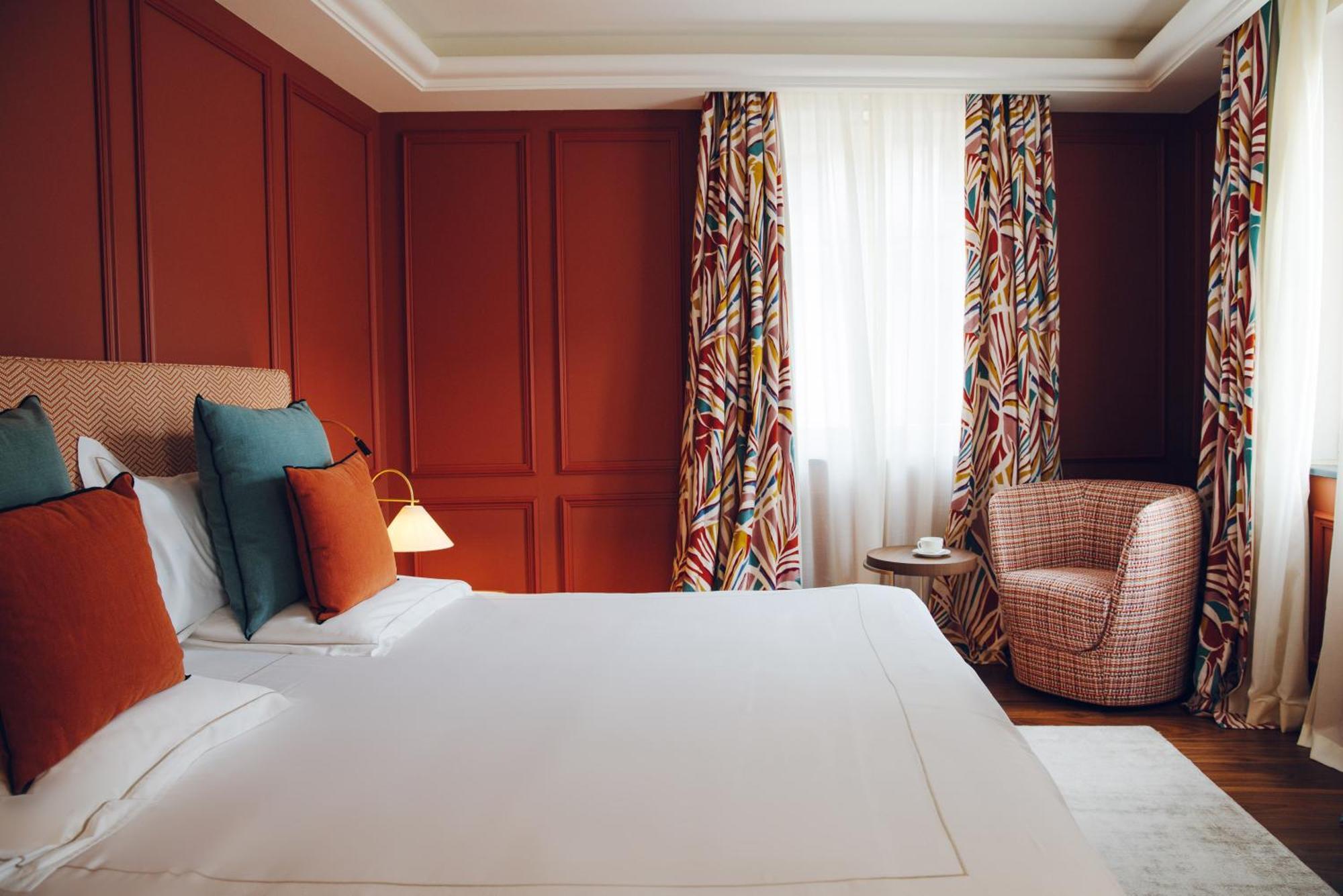 Eight Otel 5*